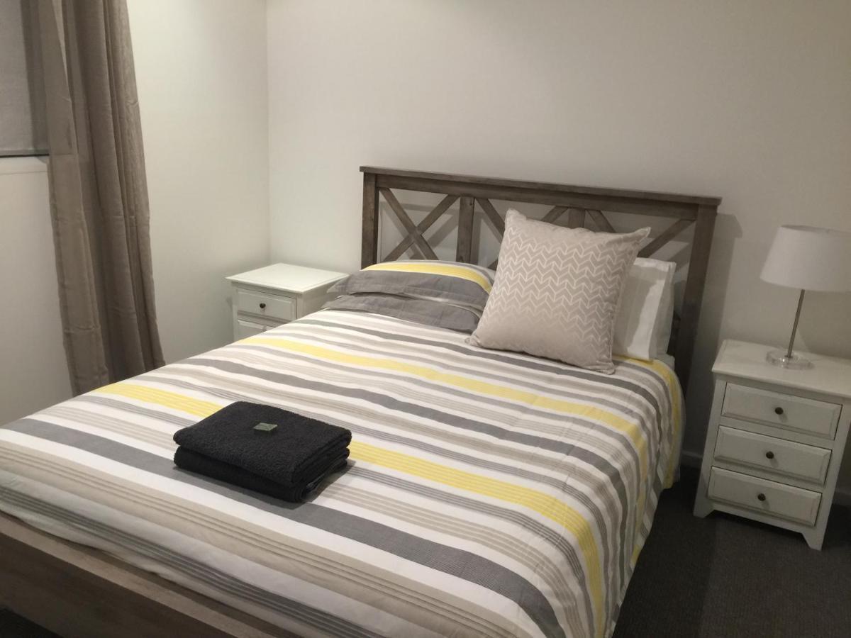 Intown Apartments Джералдтон Екстериор снимка